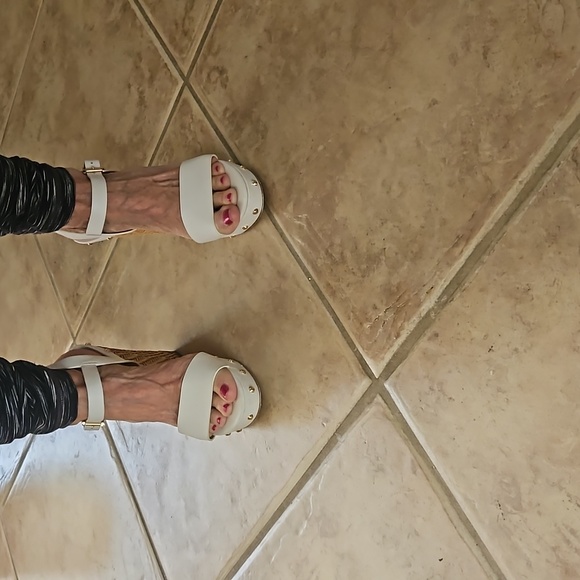 Michael Kors Ellen leather - Picture 3 of 10